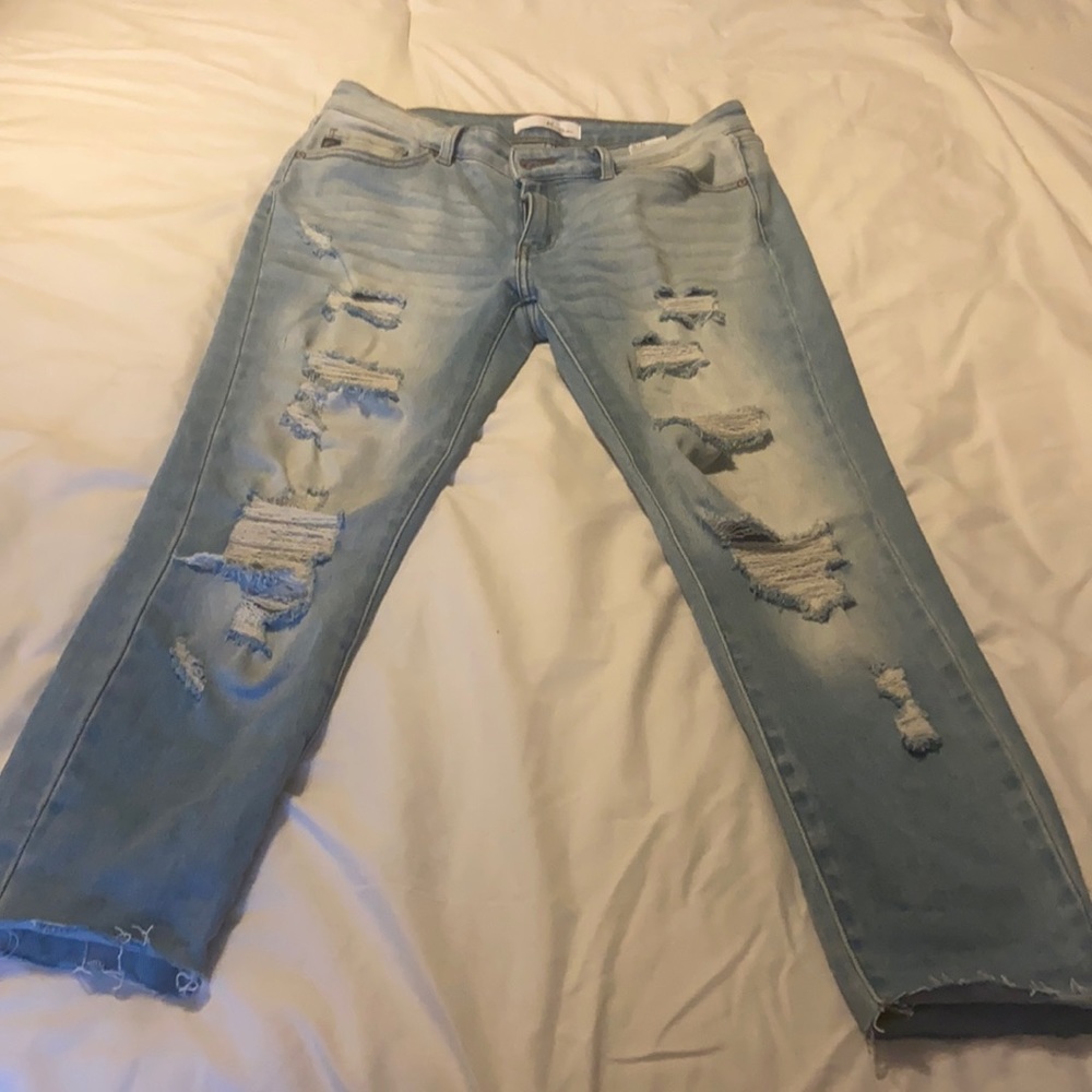 Kancan light wash distressed jeans EXCELLENT CONDITION